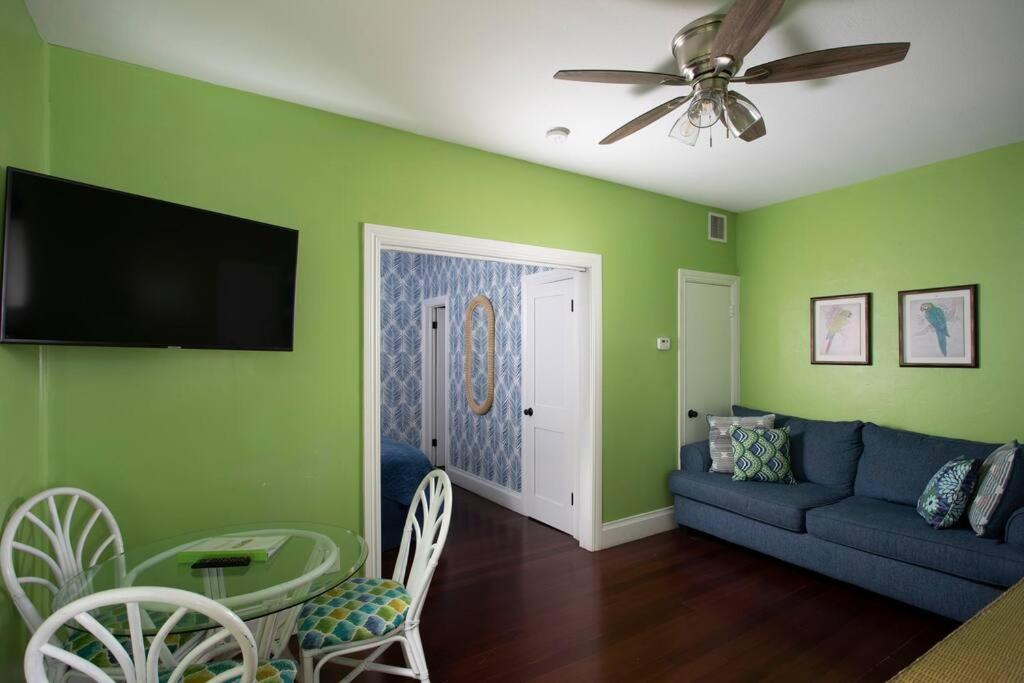 Duval Street Suite With Pool Key West Exterior photo